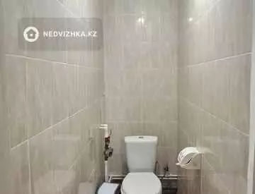 3-комнатная квартира, этаж 1 из 9, 84 м², миниатюра 10