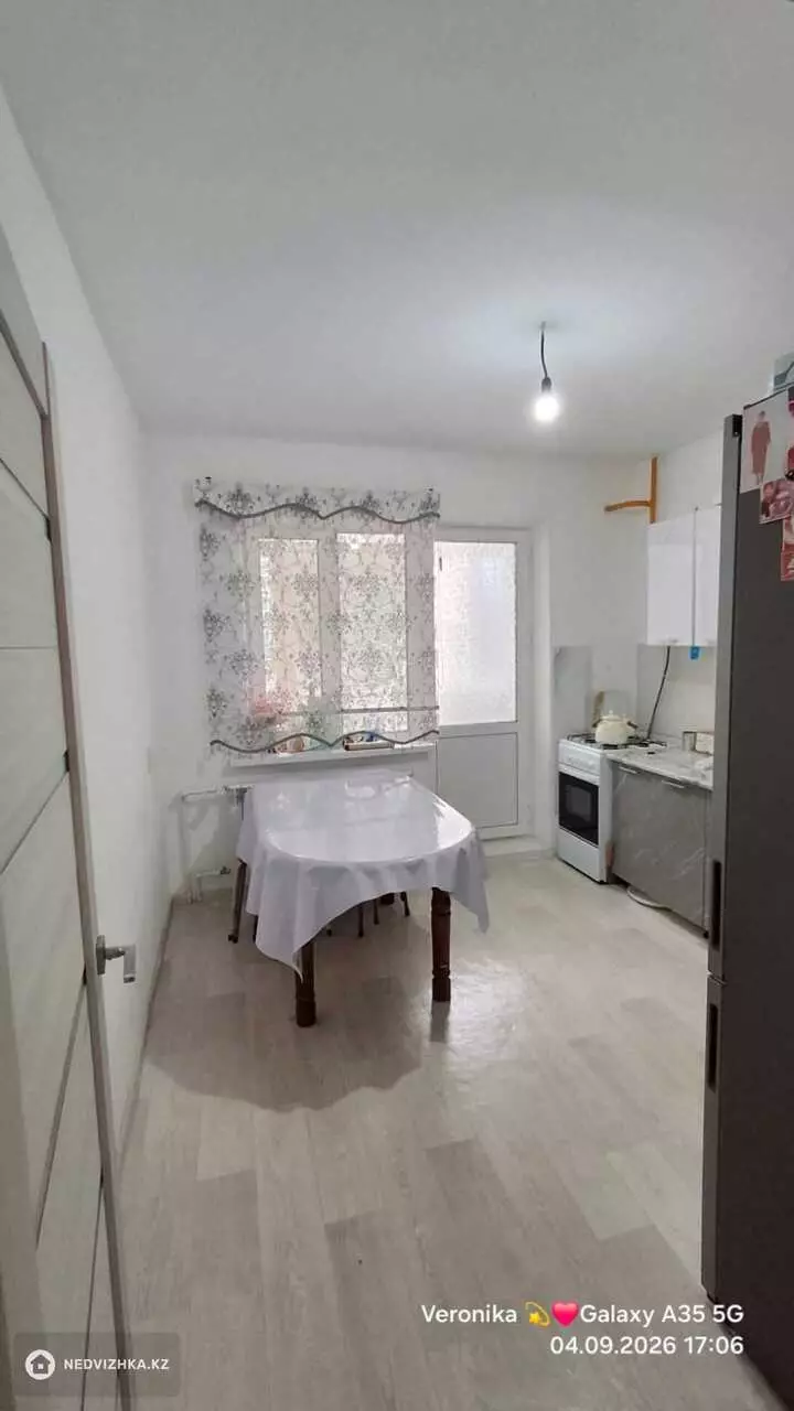 3-комнатная квартира, этаж 1 из 9, 84 м², фотография 5