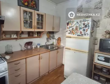 3-комнатная квартира, этаж 1 из 3, 70 м², миниатюра 3