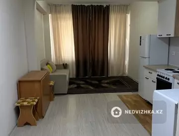 1-комнатная квартира, этаж 3 из 9, 24 м²