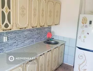 1-комнатная квартира, этаж 3 из 3, 32 м²
