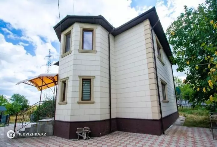 5-комнатный дом, 12 соток, 256 м², фотография 3