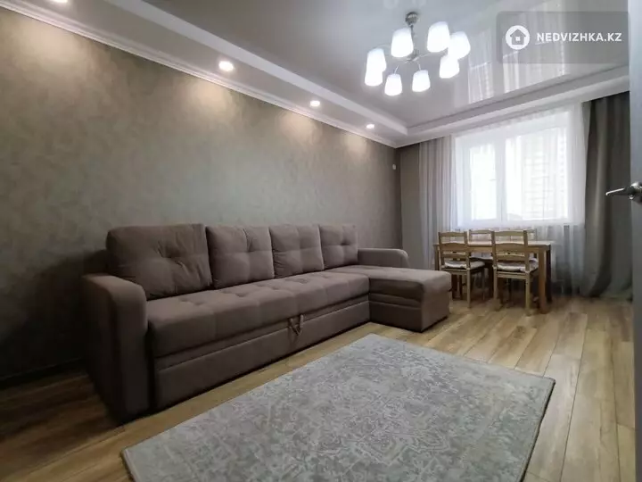 2-комнатная квартира, этаж 4 из 7, 67 м², фотография 4