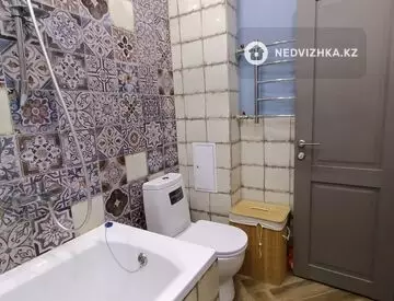 2-комнатная квартира, этаж 4 из 7, 67 м², миниатюра 9