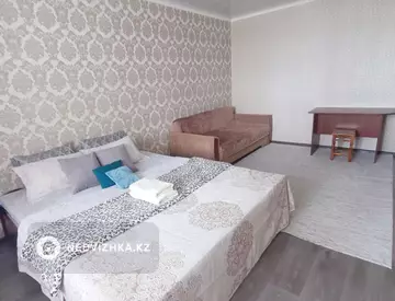1-комнатная квартира, этаж 8 из 9, 49 м², Посуточно