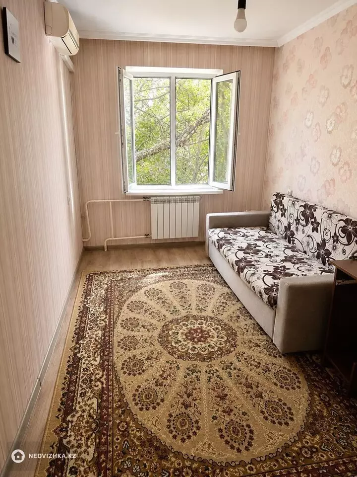 3-комнатная квартира, этаж 5 из 5, 59 м², фотография 4