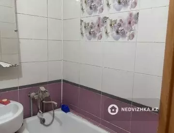 3-комнатная квартира, этаж 5 из 5, 59 м², миниатюра 11
