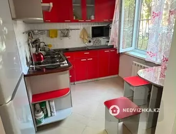 2-комнатная квартира, этаж 1 из 5, 43 м², На длительный срок, миниатюра 7