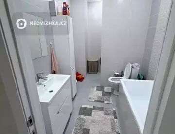 4-комнатная квартира, этаж 5 из 10, 121 м², миниатюра 11