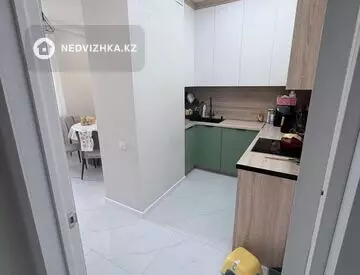 4-комнатная квартира, этаж 5 из 10, 121 м², миниатюра 8