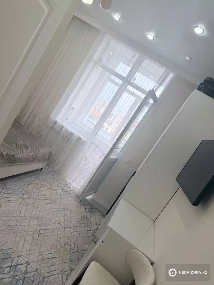 4-комнатная квартира, этаж 5 из 10, 121 м², фотография 4