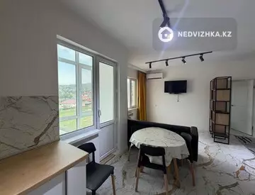 2-комнатная квартира, этаж 7 из 9, 48 м², миниатюра 8