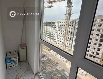 2-комнатная квартира, этаж 7 из 9, 48 м², миниатюра 9
