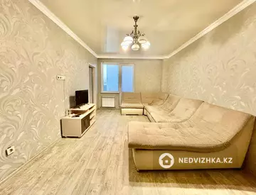 2-комнатная квартира, этаж 8 из 25, 56 м², миниатюра 11