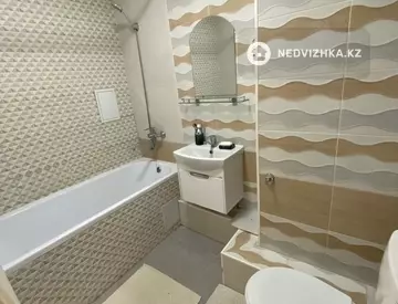 2-комнатная квартира, этаж 10 из 12, 37 м², миниатюра 9
