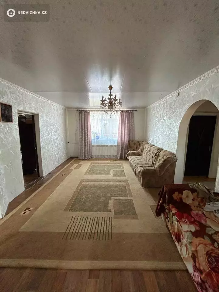 4-комнатный дом, 6 соток, 107 м², фотография 2