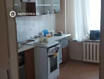 2-комнатная квартира, этаж 2 из 2, 82 м²