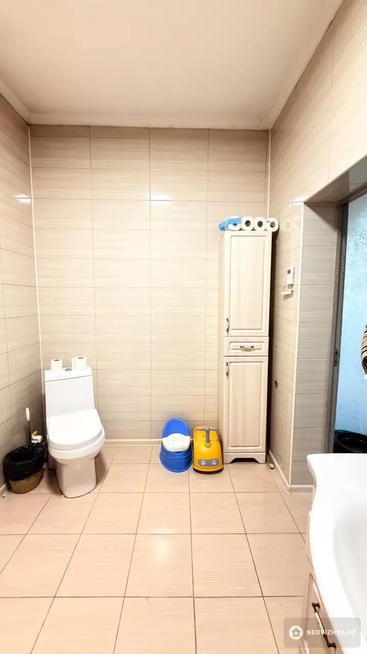 6-комнатный дом, 10 соток, 260 м², фотография 4