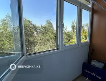 2-комнатная квартира, этаж 4 из 5, 53 м²