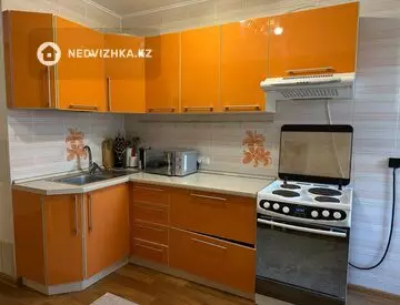 2-комнатная квартира, этаж 4 из 5, 53 м²