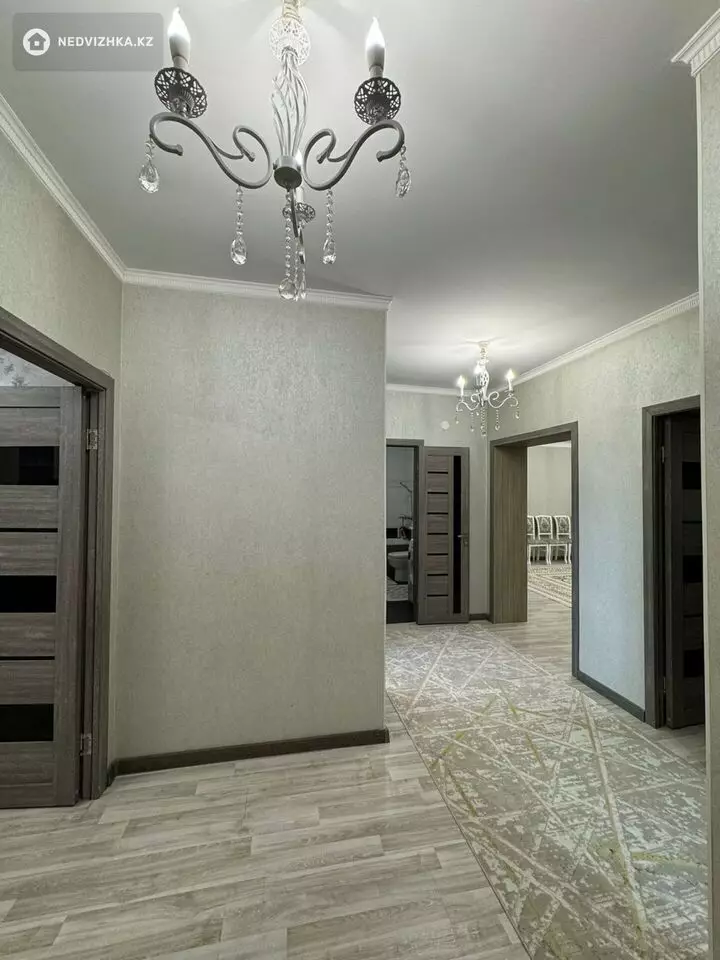 3-комнатная квартира, этаж 5 из 5, 109 м², фотография 5