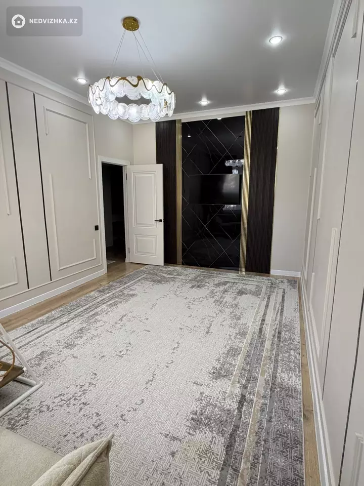 2-комнатная квартира, этаж 6 из 7, 68 м², фотография 2