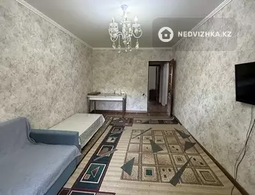 2-комнатная квартира, этаж 3 из 5, 52 м², миниатюра 10