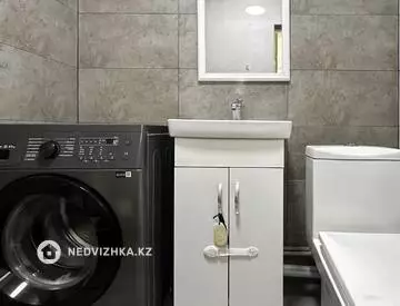 2-комнатная квартира, этаж 2 из 8, 55 м², миниатюра 12
