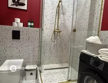 2-комнатная квартира, этаж 18 из 20, 50 м², миниатюра 4