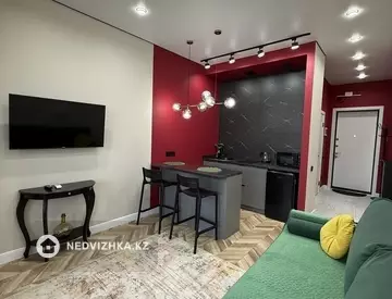 2-комнатная квартира, этаж 18 из 20, 50 м², миниатюра 12