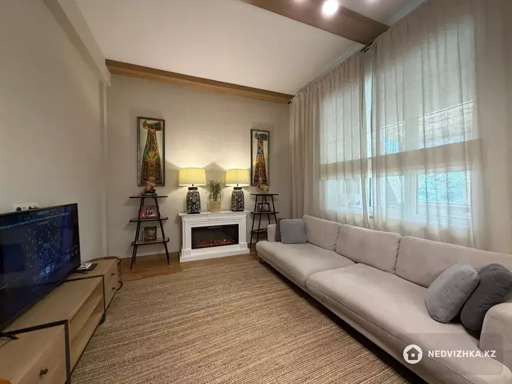3-комнатная квартира, этаж 8 из 8, 150 м²