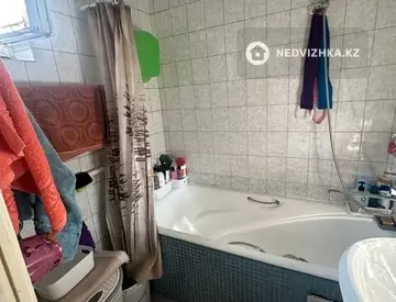 3-комнатная квартира, этаж 4 из 5, 65 м²