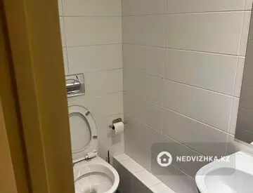 Офис, Магазин и др., 3 этажа, 260 м², На длительный срок, миниатюра 8