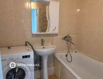 2-комнатная квартира, этаж 2 из 9, 58 м², миниатюра 11