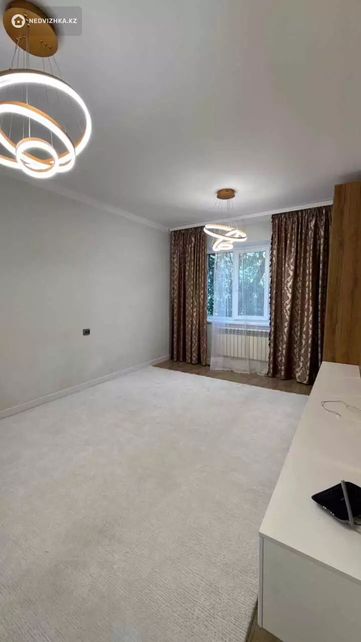 2-комнатная квартира, этаж 2 из 9, 58 м², фотография 4