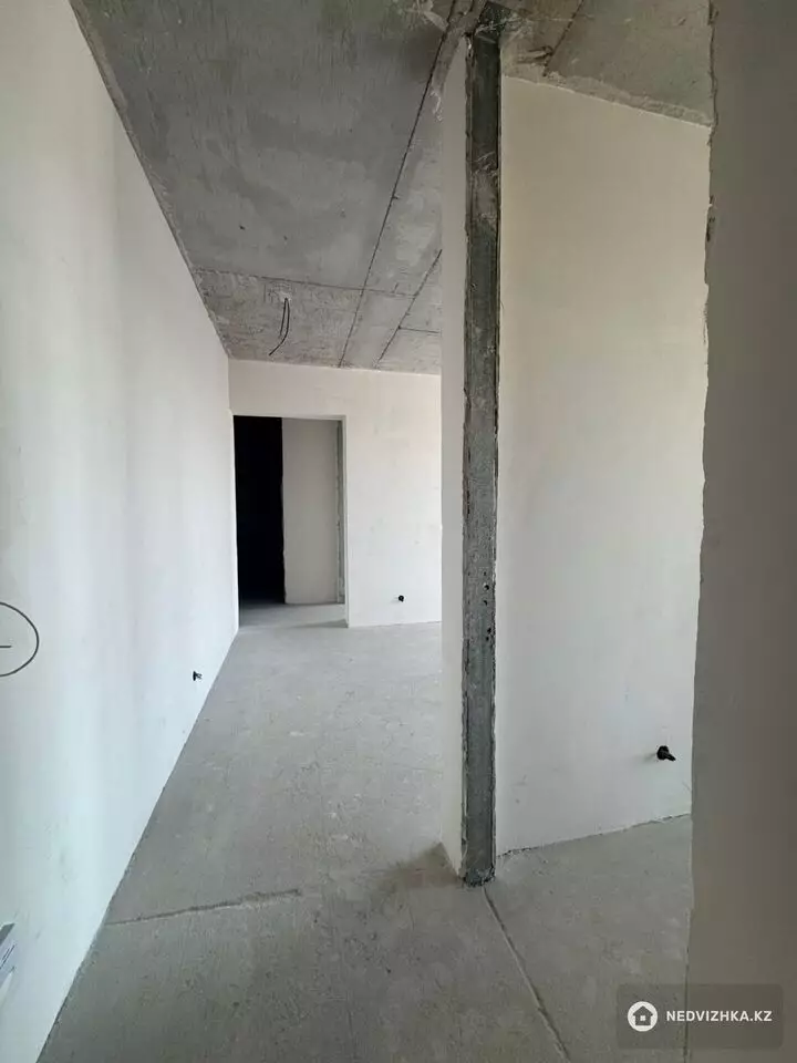 3-комнатная квартира, этаж 9 из 9, 85 м², фотография 5