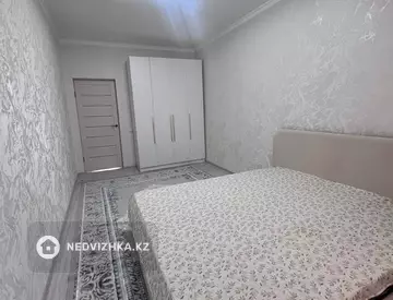 2-комнатная квартира, этаж 8 из 9, 60 м², На длительный срок