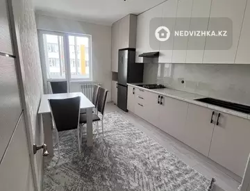 2-комнатная квартира, этаж 8 из 9, 60 м², На длительный срок, миниатюра 6