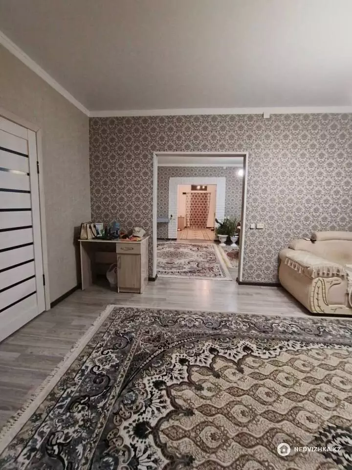 5-комнатный дом, 7 соток, 150 м², фотография 3