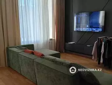 3-комнатная квартира, этаж 2 из 5, 76 м²
