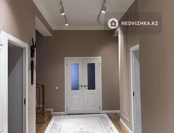 6-комнатный дом, 5 соток, 205 м²