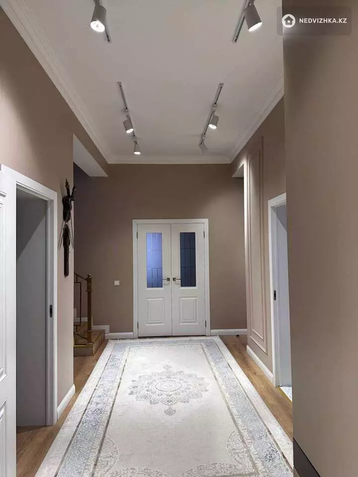 6-комнатный дом, 5 соток, 205 м², фотография 4