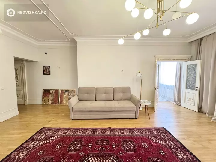 3-комнатная квартира, этаж 10 из 13, 101 м², фотография 5