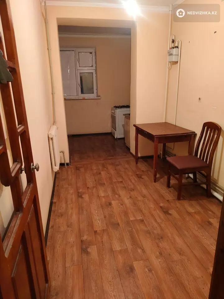 2-комнатная квартира, этаж 2 из 5, 53 м², фотография 5