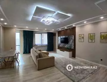 4-комнатная квартира, этаж 9 из 12, 135 м², миниатюра 2
