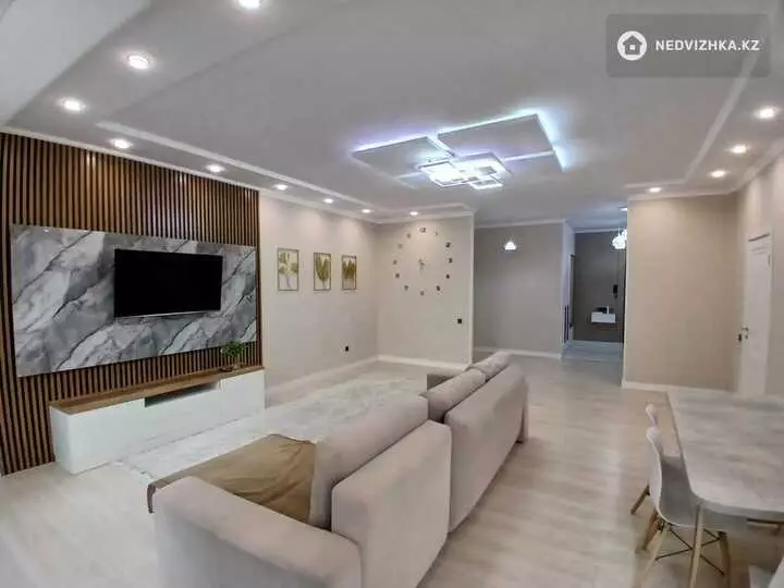 4-комнатная квартира, этаж 9 из 12, 135 м², фотография 5