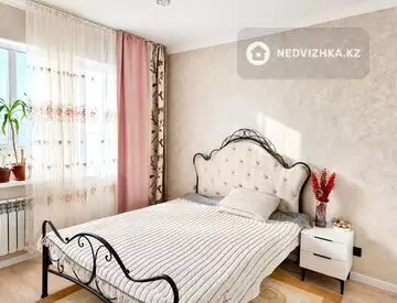 3-комнатная квартира, этаж 8 из 9, 92 м², миниатюра 3