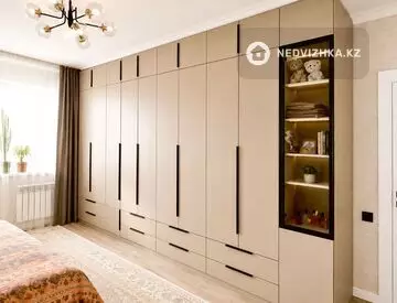 3-комнатная квартира, этаж 8 из 9, 92 м², миниатюра 9