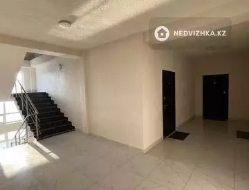 2-комнатная квартира, этаж 3 из 3, 58 м², миниатюра 6