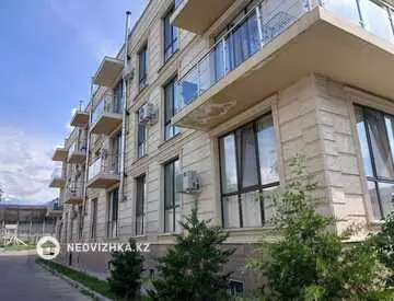 2-комнатная квартира, этаж 3 из 3, 58 м²